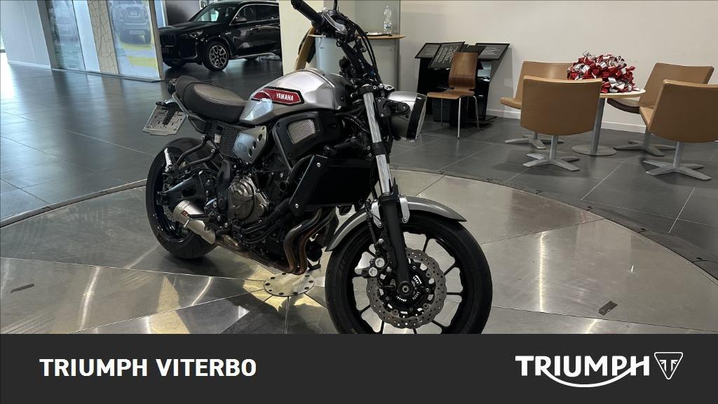 YAMAHA XSR 700 Abs