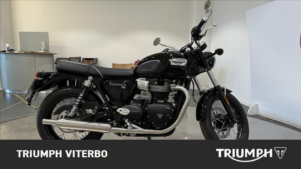 TRIUMPH Bonneville 900 T100 