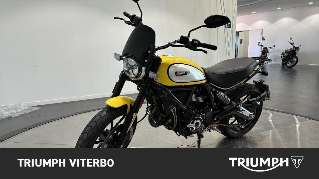 DUCATI Scrambler 800 Icon Yellow