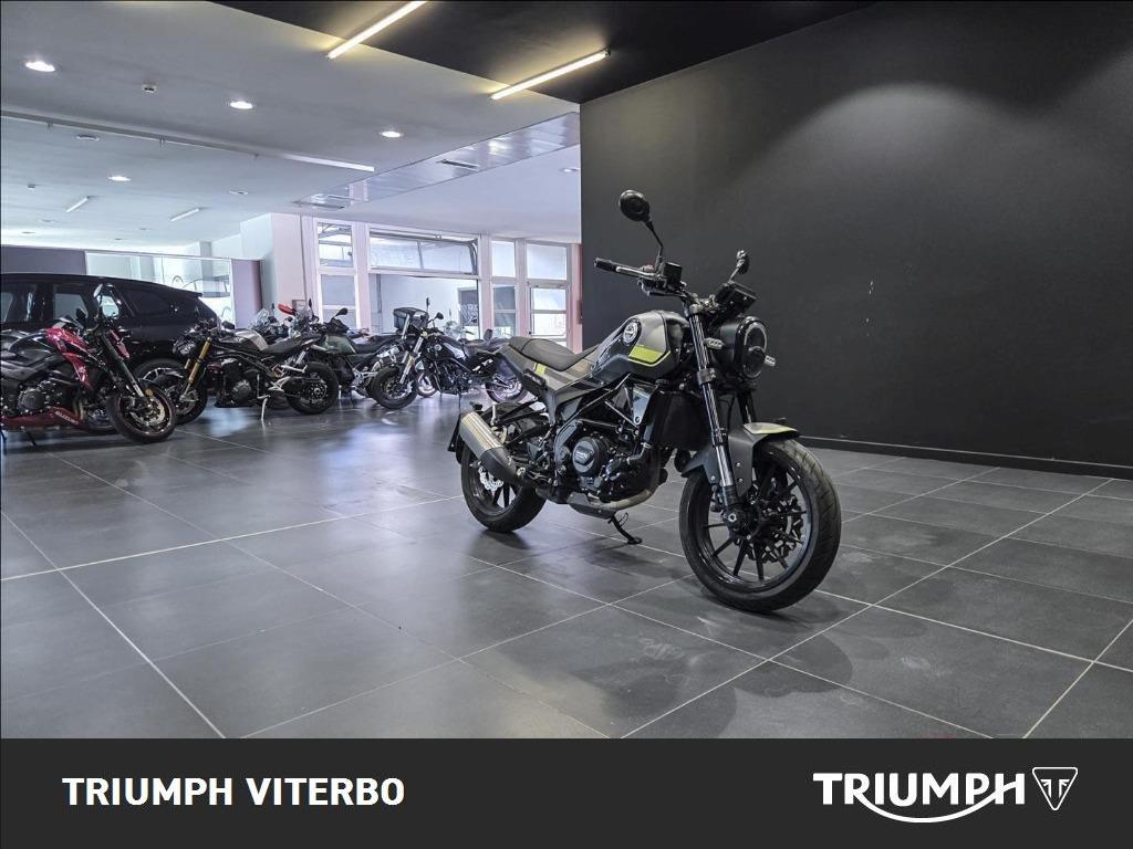 BENELLI Leoncino 250 E4